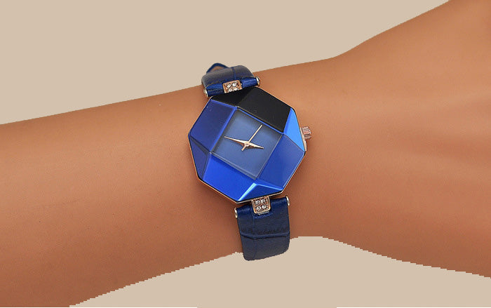 Women Watches Gem Cut Geometry Crystal Leather Quartz Wristwatch Fashion Dress Watch Ladies Gifts Clock Relogio Feminino