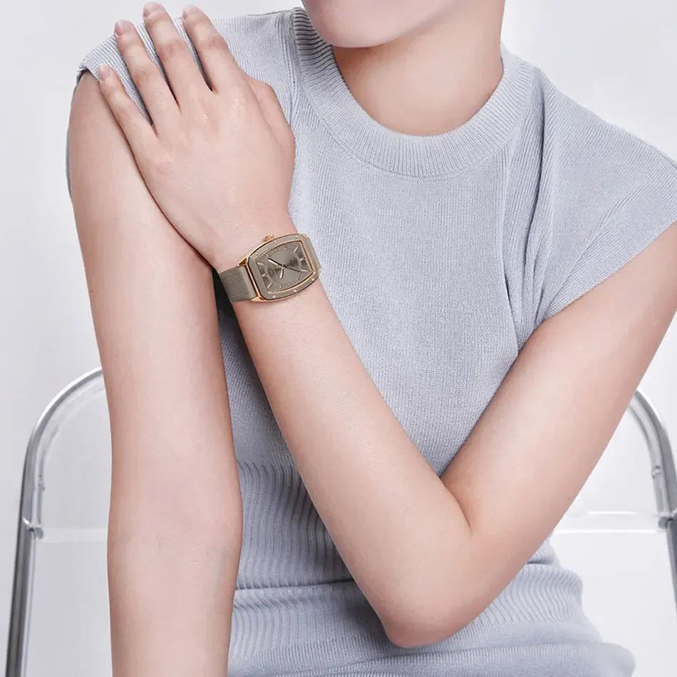 Women Quartz Watches Silicone Strap Student Sports Watch Big Dial Simple Tonneau Waterproof Wristwatches