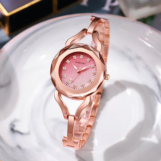 Gradient dial watches for women exude a sense of luxury and are a luxurious gift for ladieswatch