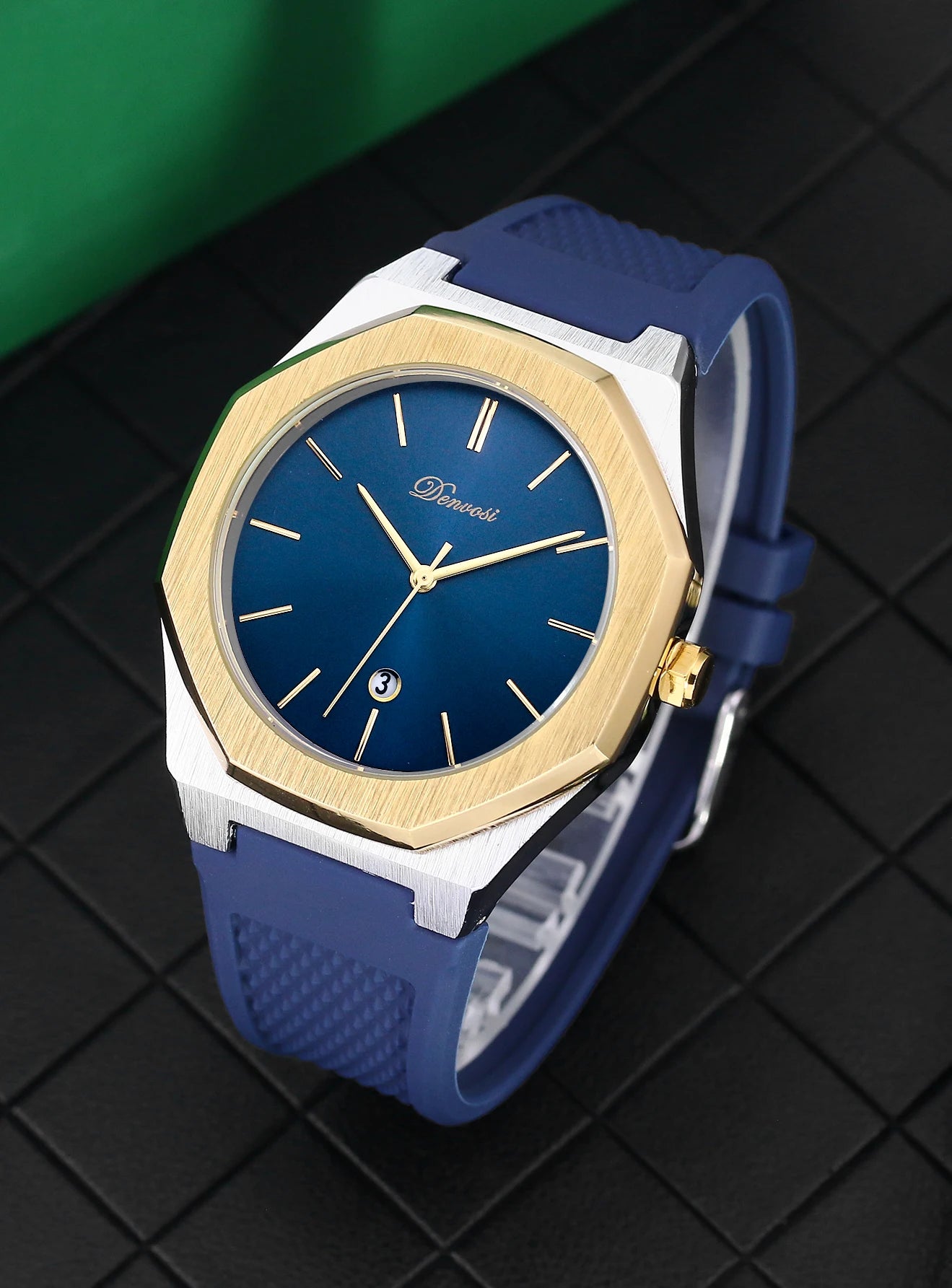 Simple leisure sports men's quartz watch  Waterproof casual wristwatch for men